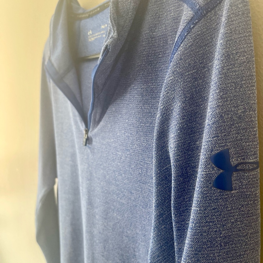 Light Blue Under Armour Heatgear Hooded Athletic Wear.